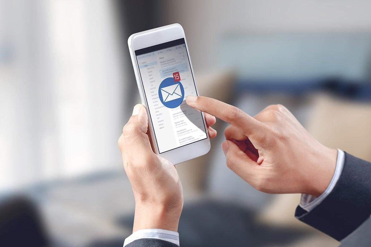 branding email signatures-min.jpg